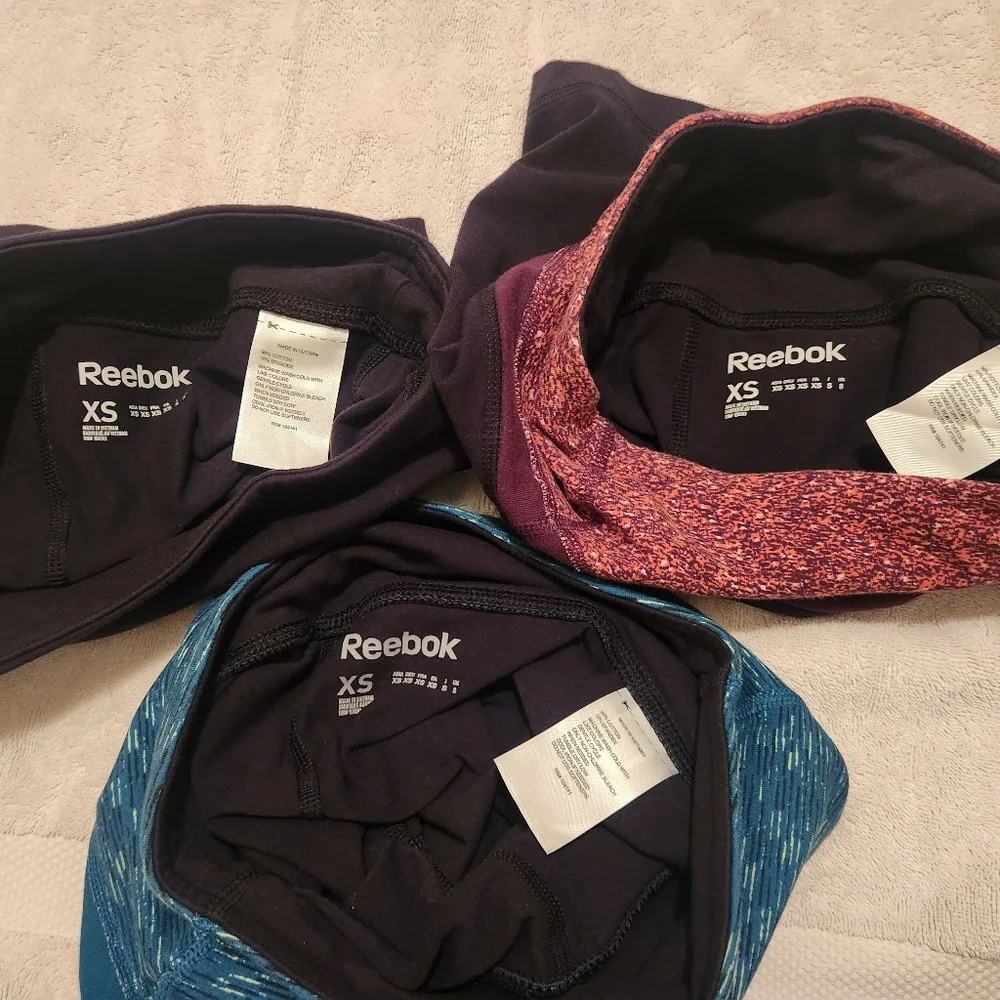 Reebok Ladies XS Short Tights NWOT - Picture 3 of 3